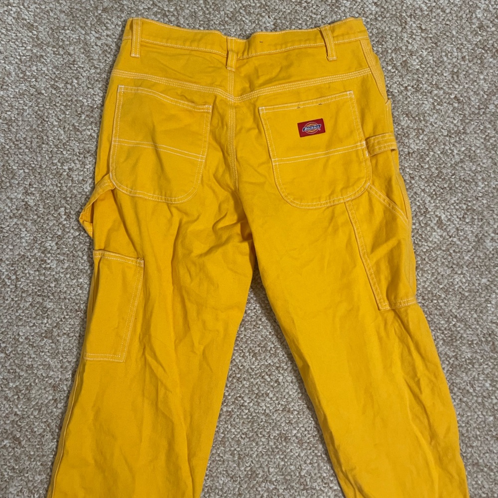 Yellow dickies!!💛